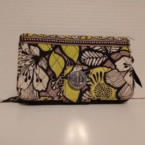 Vera Bradley Wallet Citron Pattern Turnlock